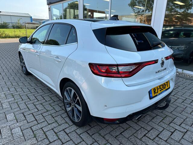 Renault MEGANE 1.2 TCe Bose HUD | Stoelverwarming