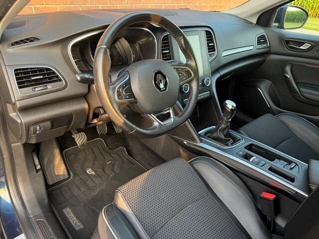Renault MEGANE Bose | NL-AUTO! | DEALER OH! | TREKHAAK!