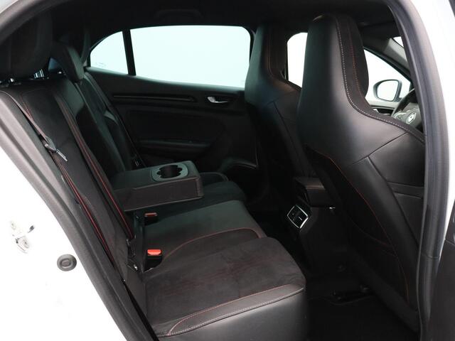 Renault MEGANE TCe 160pk EDC/Autom. R.S. Line | Trekhaak | Stoelverwarming | Head-up Display | Adaptieve cruise |