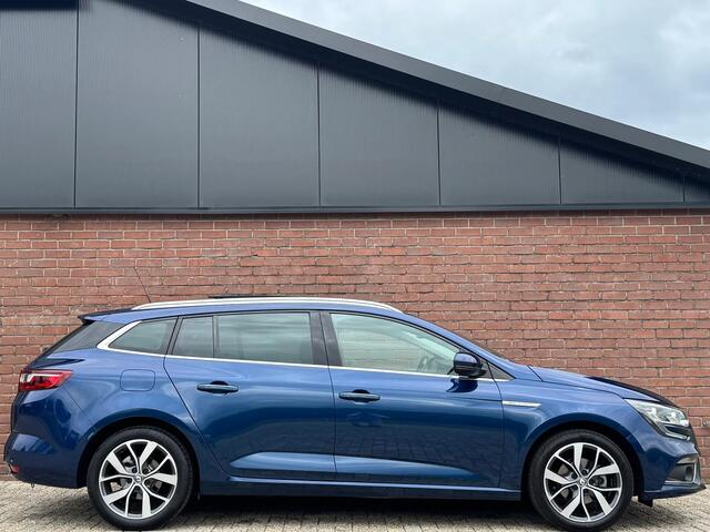 Renault MEGANE Estate 1.2 Bose | NL-AUTO! | PANO! | LEDER!
