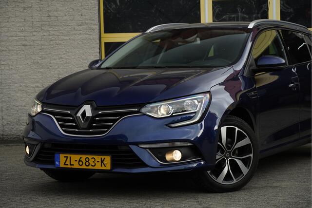 Renault MEGANE Estate 1.3 TCe 141PK! Bose BJ2019 Lmv 17" | Led | Pdc | Keyless entry | Achteruitrijcamera | Dashboard verlichting | Groot navi | Climate control | Cruise control | Extra getint glas