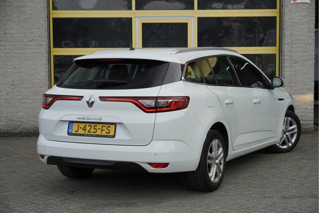 Renault MEGANE Estate 1.3 TCe Zen BJ2020 Led | Pdc | Navi | Climate control | Cruise control | Getint glas