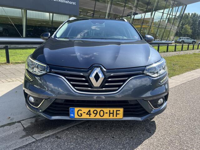 Renault MEGANE Estate 1.3 140PK TCe Bose / Automaat / Trekhaak / Camera / Applecarplay - Androidauto /