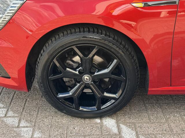 Renault MEGANE Estate 1.3 TCe Intens | Trekhaak | Navigatie | DAB | LED | Climate Control | Key-less | Parkeersensoren |