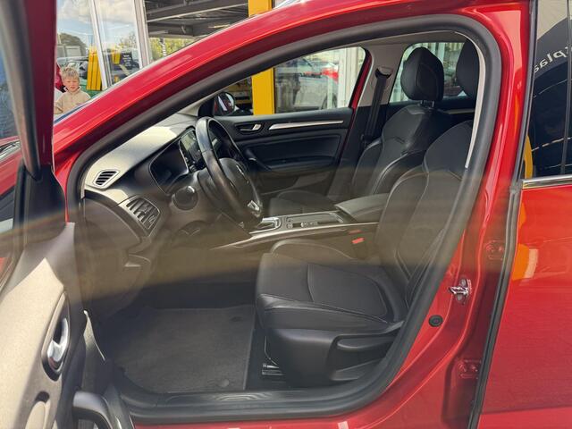 Renault MEGANE Estate 1.3 TCe Intens | Trekhaak | Navigatie | DAB | LED | Climate Control | Key-less | Parkeersensoren |