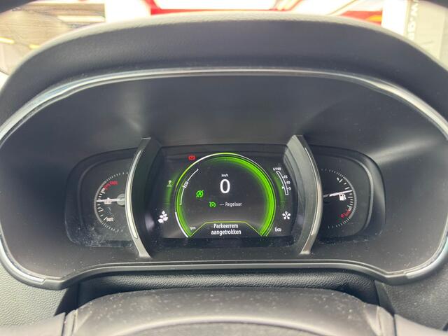 Renault MEGANE Estate 1.3 TCe Limited