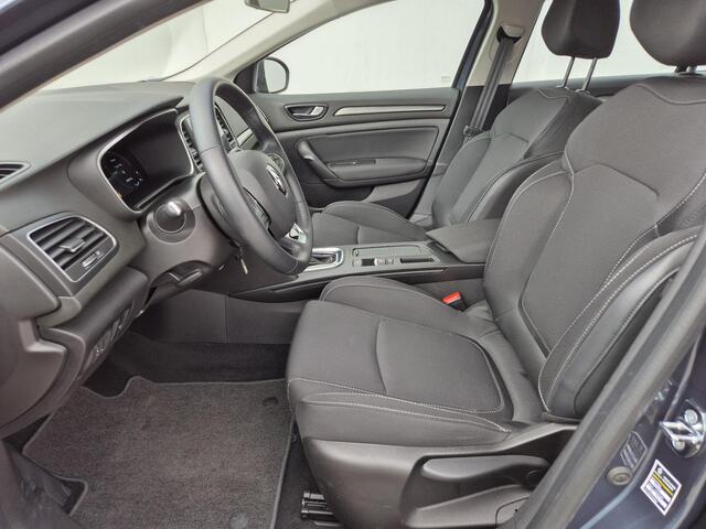 Renault MEGANE 1.6 Plug-In PHEV Hybrid 160 Business Zen / Automaat / Allseason Banden / Cruise control / Apple Carplay Android Auto / Navigatie / Climate control / Parkeersensoren voor en achter /