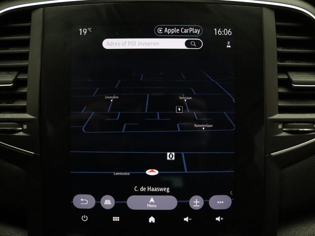 Renault MEGANE Estate E-Tech Plug-In Hybrid 160pk Intens Automaat Head-Up | Camera | Cruise | Navi | Parkeersens. v+a | Trekhaak