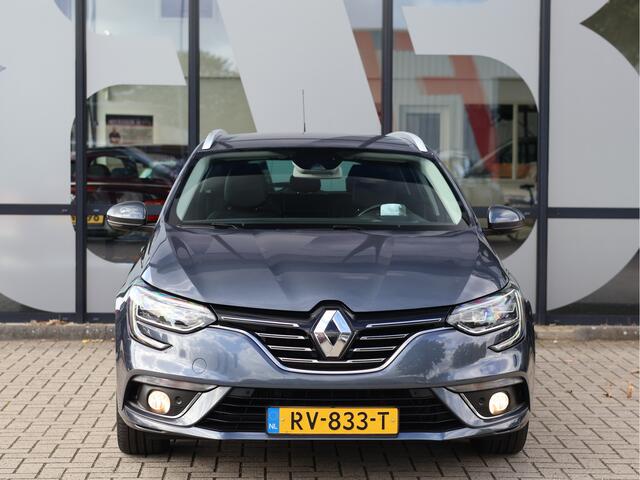 Renault MEGANE Estate 1.2 TCe Série Signature Exclusiv | Automaat | ACC | HUD | Haak | Massage |
