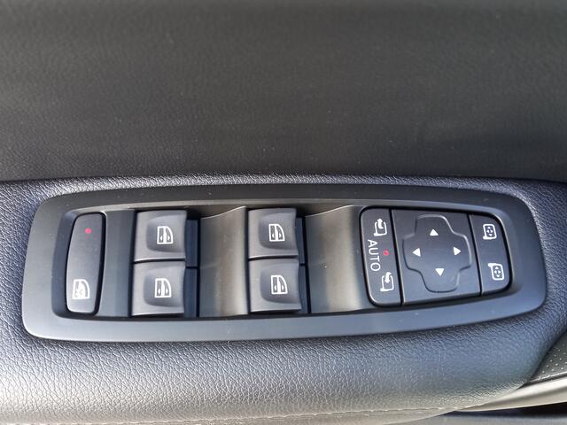 Renault MEGANE Estate 1.3 TCe Bose