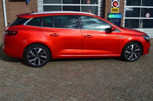 Renault MEGANE 1.3 TCe Bose