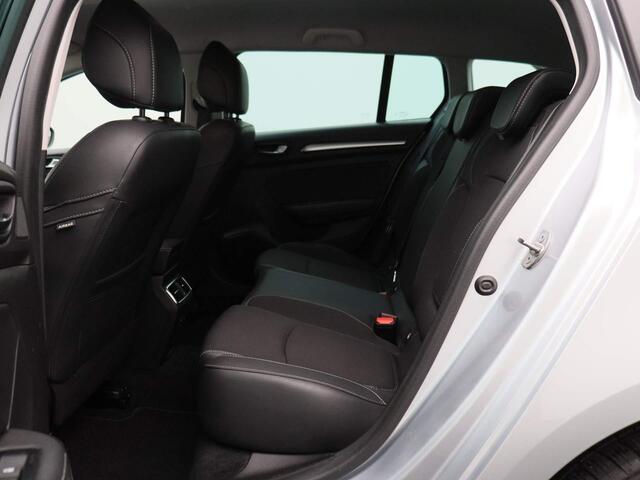 Renault MEGANE Estate 1.3 TCe 140PK Techno | Trekhaak | Navigatie | Apple & Android Carplay | Dodehoek Detectie | Parkeersensoren & Camera | Climate Control | Virtual Cockpit | Adaptive Onderstel | Sfeerverlichting |