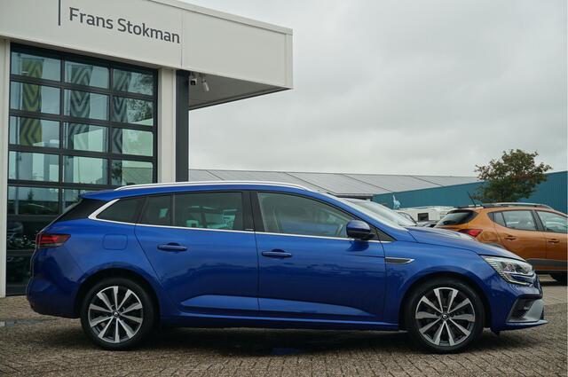 Renault MEGANE Estate 1.6 E-Tech Plug-In Hybrid 160 R.S. Line