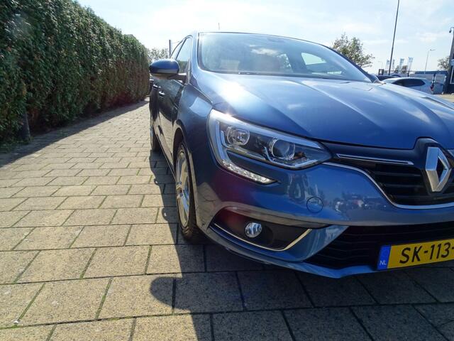 Renault MEGANE 1.2 TCE BOSE-Navi-Cruise-Clima-Blth-Usb/Aux