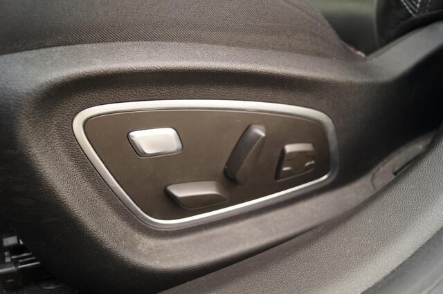 Renault MEGANE Estate 1.3 TCe 158pk Automaat Business Edition One -PANO-LEER-