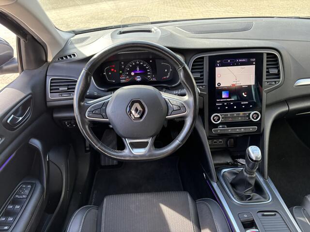 Renault MEGANE Estate 1.3 TCe Intens / Head up Display / Trekhaak / Applecarplay/AndroidAuto / Stoel & Stuurverwarming /