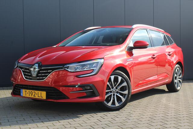 Renault MEGANE Estate 1.3 TCe 140 Techno | Incl. 12 maanden garantie | Trekhaak | Parkeersensoren | Achteruitrijcamera | Apple carplay/Android auto | Cruise control | Lichtmetalen velgen | Navigatie | Airco | Climate control | Bluetooth