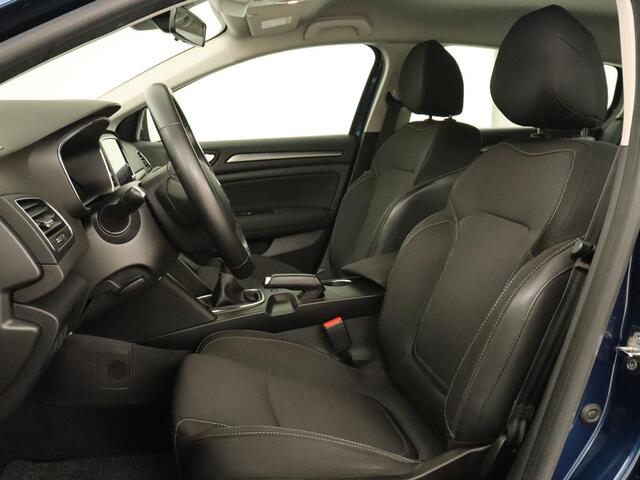 Renault MEGANE 1.3 TCe Business Zen | Trekhaak | Camera | Carplay | Keyless | Navigatie | Full LED | Parkeerhulp | Cruise control | Climate control