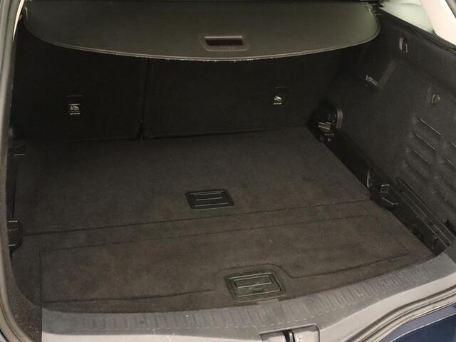 Renault MEGANE 1.3 TCe Business Zen | Trekhaak | Camera | Carplay | Keyless | Navigatie | Full LED | Parkeerhulp | Cruise control | Climate control