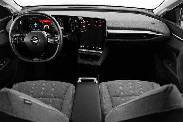 Renault MEGANE E-Tech EV60 130 PK Comfort Range Evolution ER | Automaat | Warmtepomp | Camera achter | 450 km actieradius | 16 % bijtelling over 30K > 60 mnd af nieuw | | incl. Bovag rijklaarpakket met 12 maanden garantie