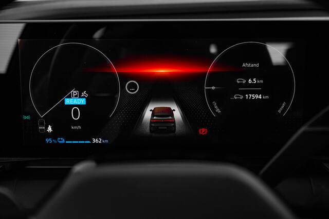 Renault MEGANE E-Tech EV60 130 PK Comfort Range Evolution ER | Automaat | Warmtepomp | Camera achter | 450 km actieradius | 16 % bijtelling over 30K > 60 mnd af nieuw | | incl. Bovag rijklaarpakket met 12 maanden garantie