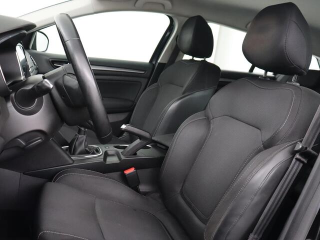 Renault MEGANE 1.3 TCe Business Zen | Trekhaak | Camera | Keyless | Carplay | Navigatie | Full LED | Climate control | Parkeerhulp | Cruise control