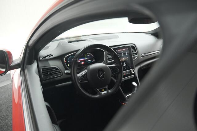 Renault MEGANE 1.6 Plug-In Hybrid 160 R.S. Line | Camera | Head-Up Display | Dodehoekdetectie | 9.3 Inch Groot Scherm