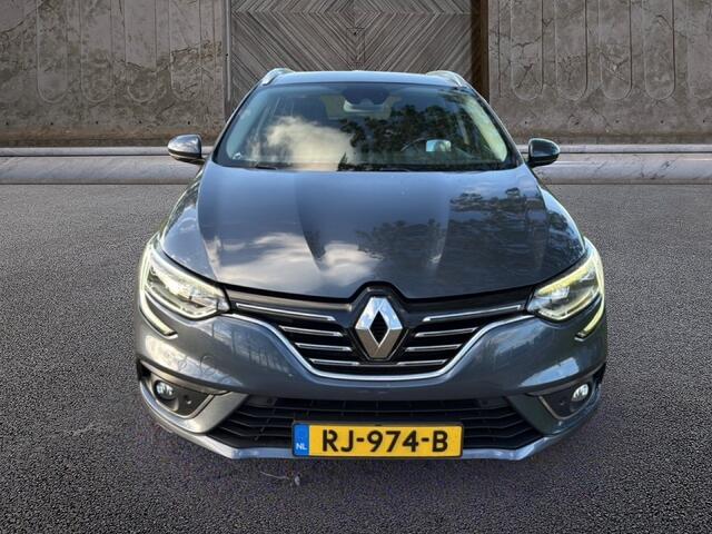 Renault MEGANE Estate 1.2 TCe Série Signature Exclusiv