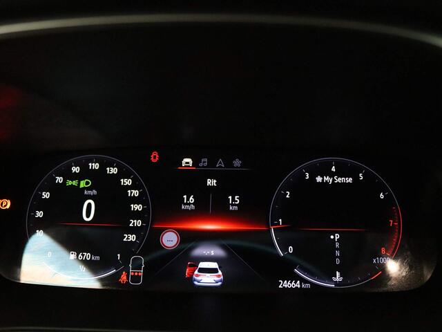 Renault MEGANE Estate TCe 140pk Techno EDC/AUTOMAAT Climate | Cruisecontrol | Navi | Parksens. v+a | Stoel -/ Stuur verwarmd