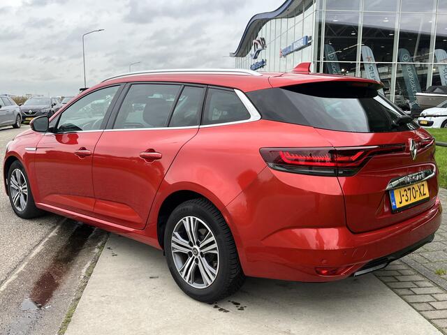 Renault MEGANE Estate 1.5 Blue dCi Intens / Automaat / Camera / Apple Carplay - Android Auto / Bose / Keyless / 16'' LMV /