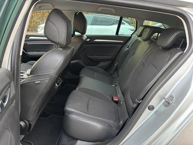 Renault MEGANE Estate 1.3 TCe 140 Techno | Trekhaak | Aanhangwagen geremd 1700kg |