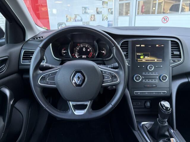 Renault MEGANE 1.3 TCe Limited | Trekhaak | Cruise Control | Stoelverwarming |