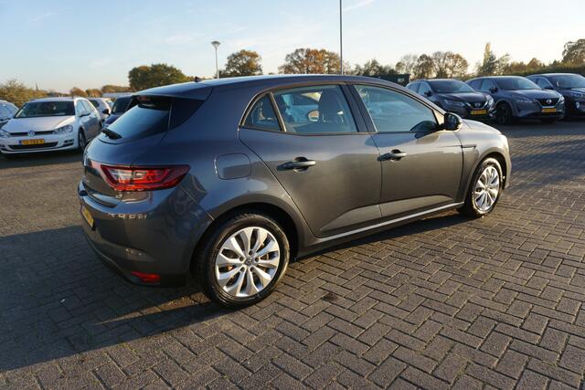 Renault MEGANE 1.5 DCI PERFECT ONDERHOUDEN! AIRCO CRUISECONTROL BLUETOOTH RADIO CD AUX USB ELECTR.RAMEN-SPIEGELS ENZ...
