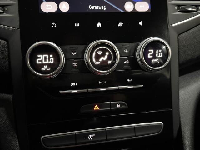 Renault MEGANE Estate 1.3 TCe 141 PK 140 Equilibre KEY-LES NAVI CLIMA 2X-PDC