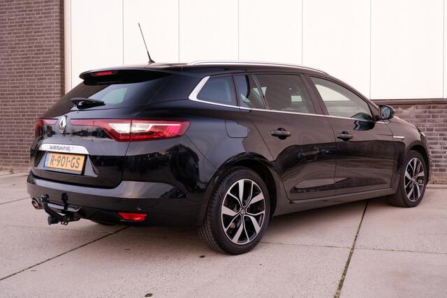 Renault MEGANE Estate 1.3 TCe Bose 163pk | Trekhaak | Camera | Carplay | Navi | Climate