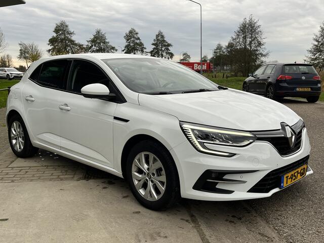 Renault MEGANE 1.6 E-Tech Plug-In Hybrid 160 PK / Automaat / Apple Carplay - Android Auto / Camera / Keyless / Climate / 16'' LMV /