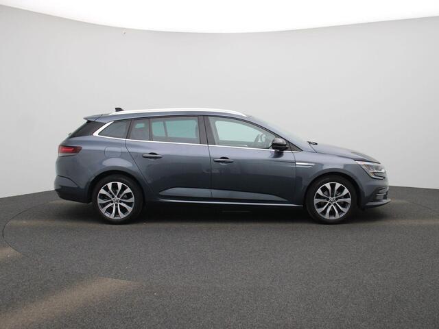 Renault MEGANE Estate 1.3 TCe 140Pk EDC Techno | Navigatie | Apple & Android Carplay | Climate Control | Parkeersensoren Voor & Achter | Camera | Stoel en Stuurverwarming | Licht en Regensensor | Privacy Glass | Cruise Control |