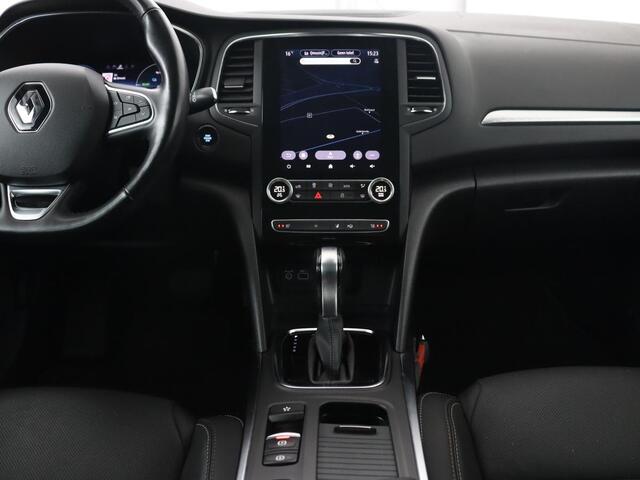 Renault MEGANE 1.6 E-Tech Plug-In Hybrid 160 Business Edition One | Leder | Stoelverwarming | Trekhaak | Carplay | Stuurverwarming | Keyless | Full LED | Navigatie | Climate control | Plug In