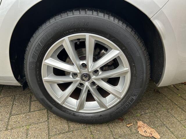 Renault MEGANE Estate 1.2 TCe Intens