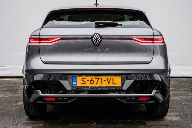 Renault MEGANE E-Tech EV60 Optimum Charge Evolution Camera/ Navigatie/ 18" Lmv/ Carplay/ Dab/ Keyless/ Warmtepomp