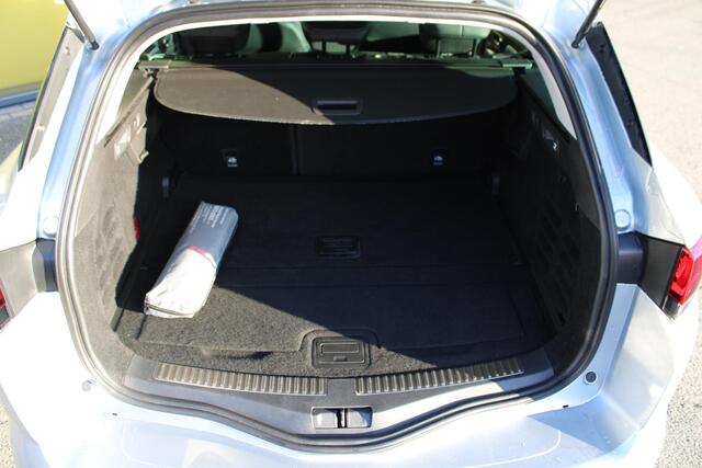 Renault MEGANE Estate 1.3 TCe Intens | PARKEERSENSOREN V+A | CRUISE CONTROL | CLIMATE CONTROL | APPLE CARPLAY & ANDROID AUTO