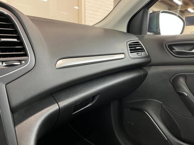 Renault MEGANE Estate 1.3 TCe Bose + DEALER ONDERHOUDEN + MASSAGESTOEL