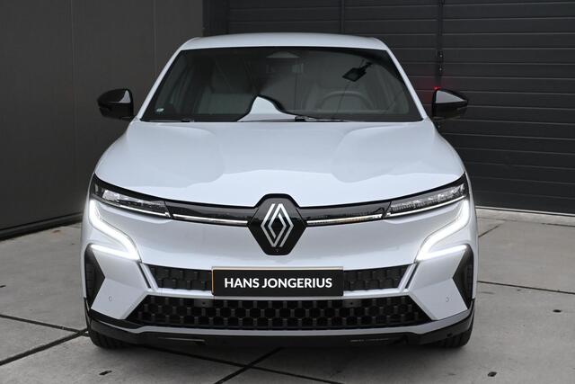 Renault MEGANE E-Tech comfort range techno 60 kWh | 360 CAMERA | STUURVERWARMING | NAVI | APPLECARPLAY/ANDROIDAUTO | ADAPT. CRUISE CONTROL | CLIMATE CONTROL | PDC | LMV