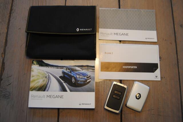 Renault MEGANE 1.2 TCe GT-Line|| Geen afleverkosten!|| Bose || Camera