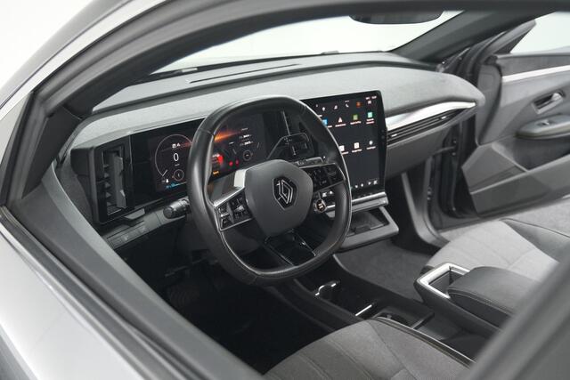 Renault MEGANE E-Tech EV40 Boost Charge Techno | Camera | Pack Winter | Apple Carplay