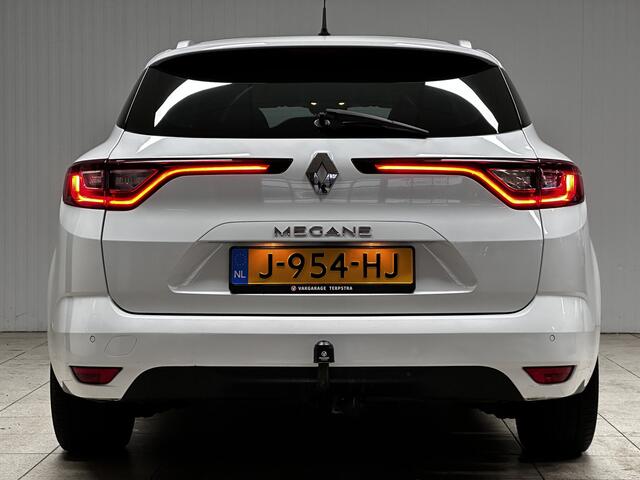 Renault MEGANE Estate 1.3 TCe Limited /Trekhaak! /Keyless /Apple + Android /DAB+! /Navi /Climat /Cruise /Elek. pakket /Bluetooth /Regensensor /16"LMV /Extra getint glas /PDC V+A /Mistlampen /Isofix /Armsteun.