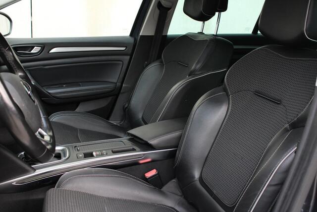 Renault MEGANE Estate 1.2 TCe Bose AUTOMAAT / CAMERA / OPEN DAK