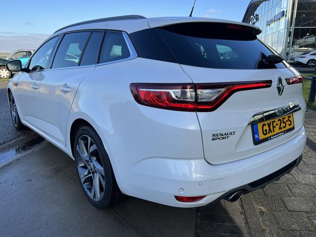 Renault MEGANE Estate 1.6 TCe GT 205 PK / Dealer onderhouden / 4Control / Trekhaak afneembaar / Stoelverw. / Head-up display / DAB /