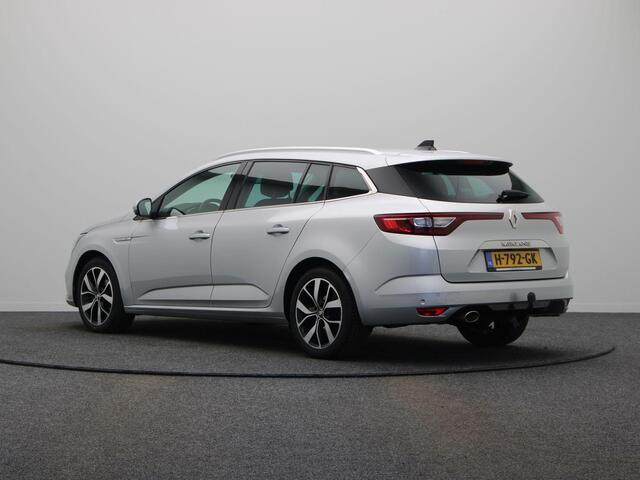 Renault MEGANE Estate 140pk TCe Bose | Trekhaak | Parkeersensoren rondom | Achteruitrijcamera | Stoelverwarming | Head-up display | Dodehoek Detectie |