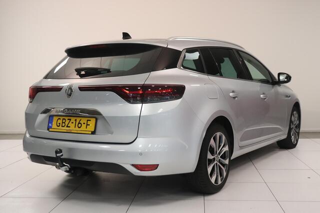 Renault MEGANE Estate 1.3 TCe 140 Techno | Camera | Stoelverwarming | Trekhaak | All Season banden | Navigatie | Climate control |